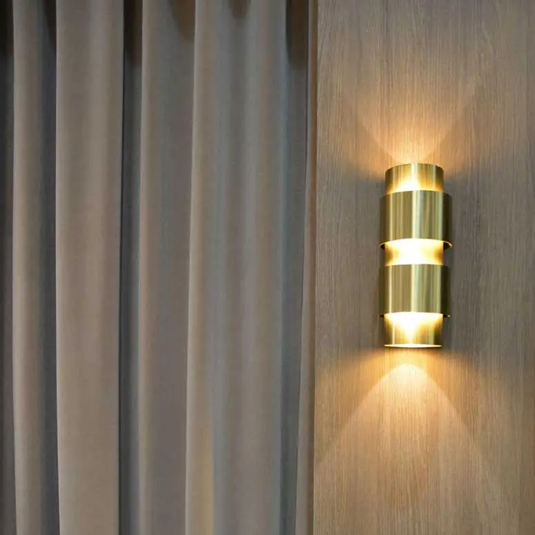 CTO Lighting Ring Wall
