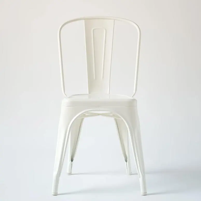 tolix chaise a indoor