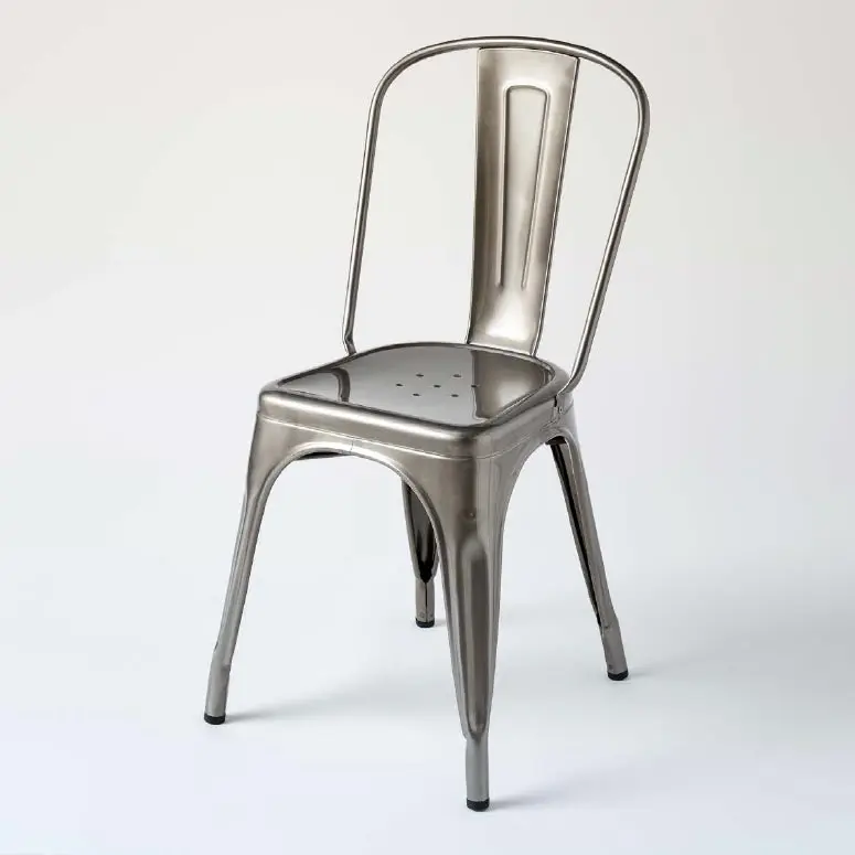 tolix chaise a indoor