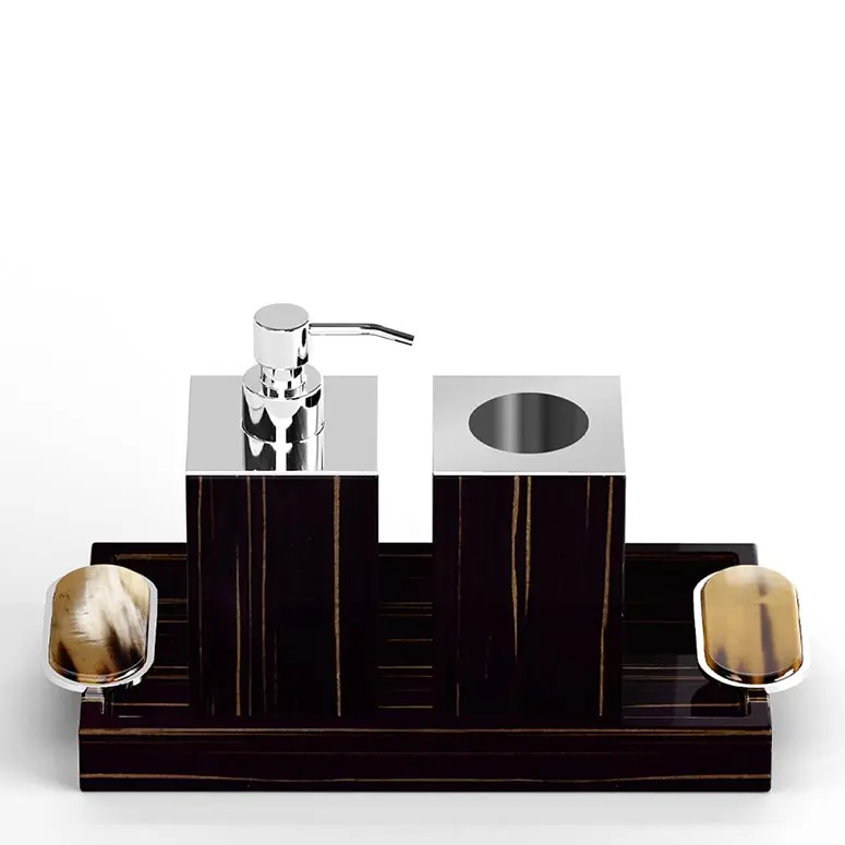 Arcahorn Badset Argentella Ebony