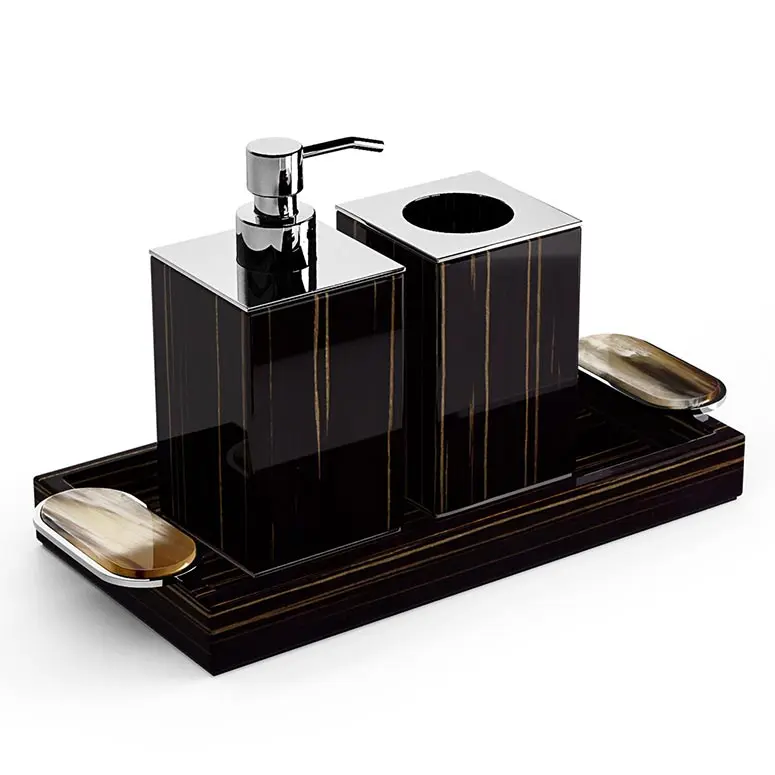 Arcahorn Badset Argentella Ebony