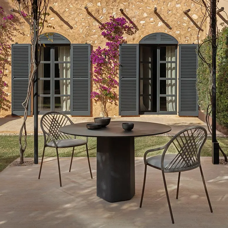 Expormim Talo round Dining