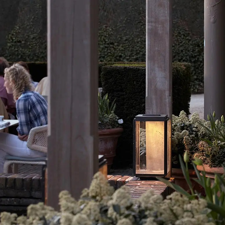 Tekna Ilford Floor Outdoor