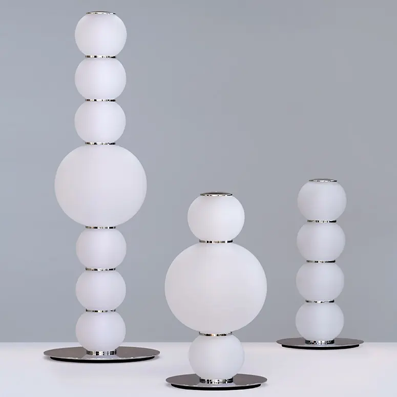 formagenda pearls Table frosted