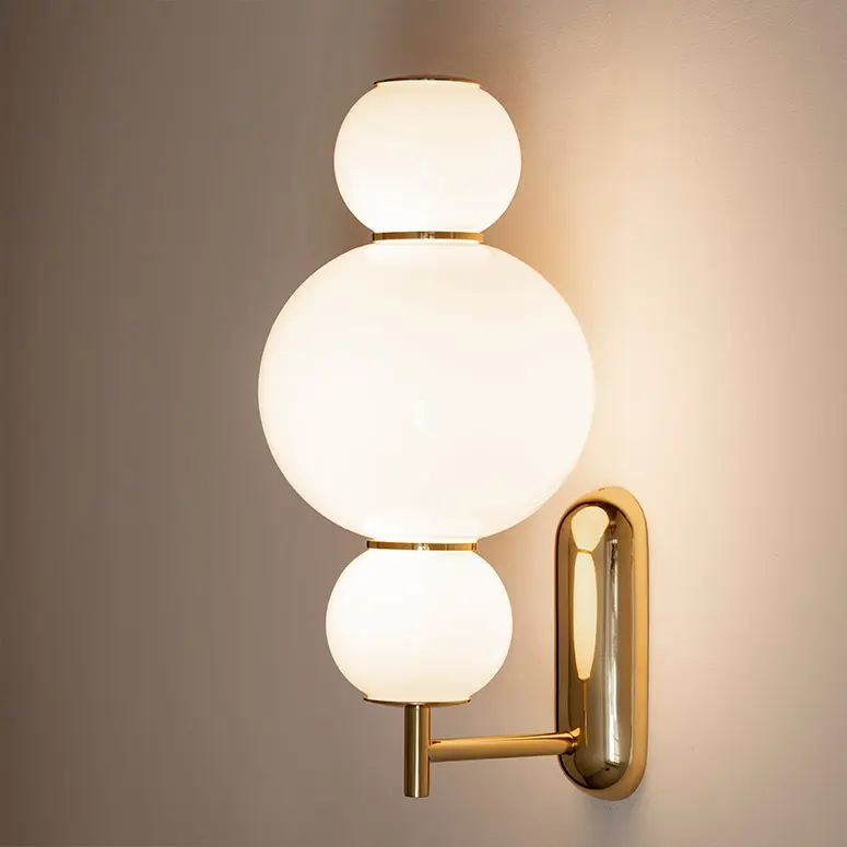 formagenda pearls Wall Light