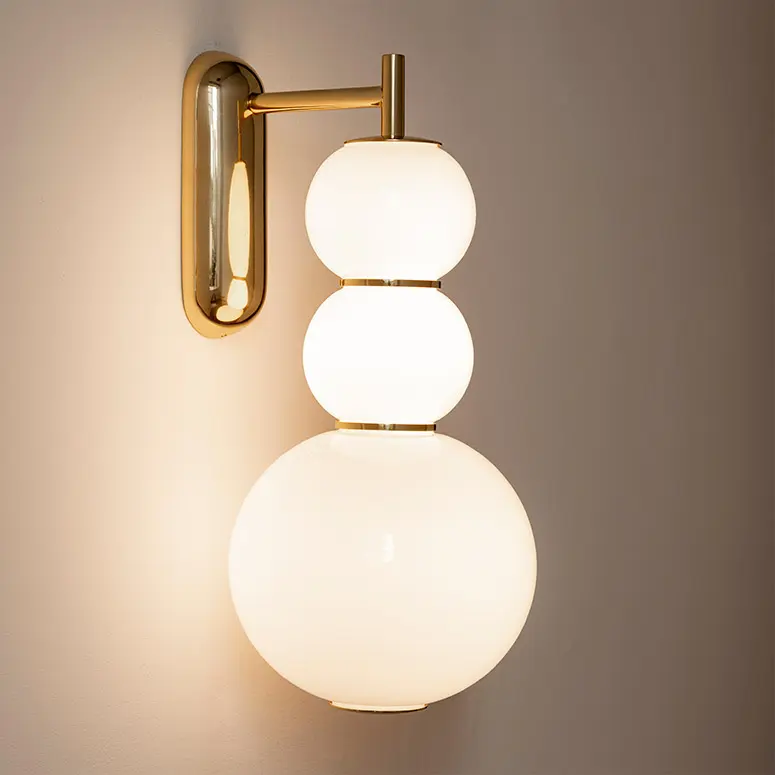formagenda pearls Wall Light