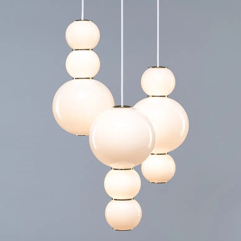 Formagenda Chandelier Pearls 3