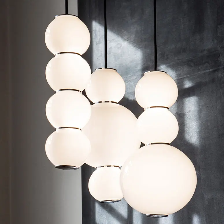 Formagenda Chandelier Pearls 3