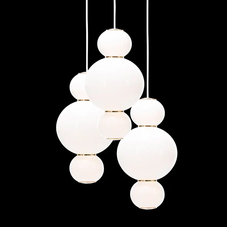 Formagenda Chandelier Pearls 3