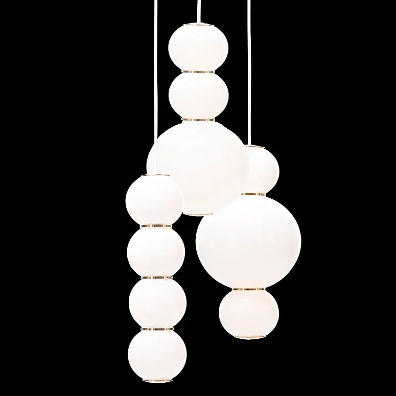 Formagenda Chandelier Pearls 3