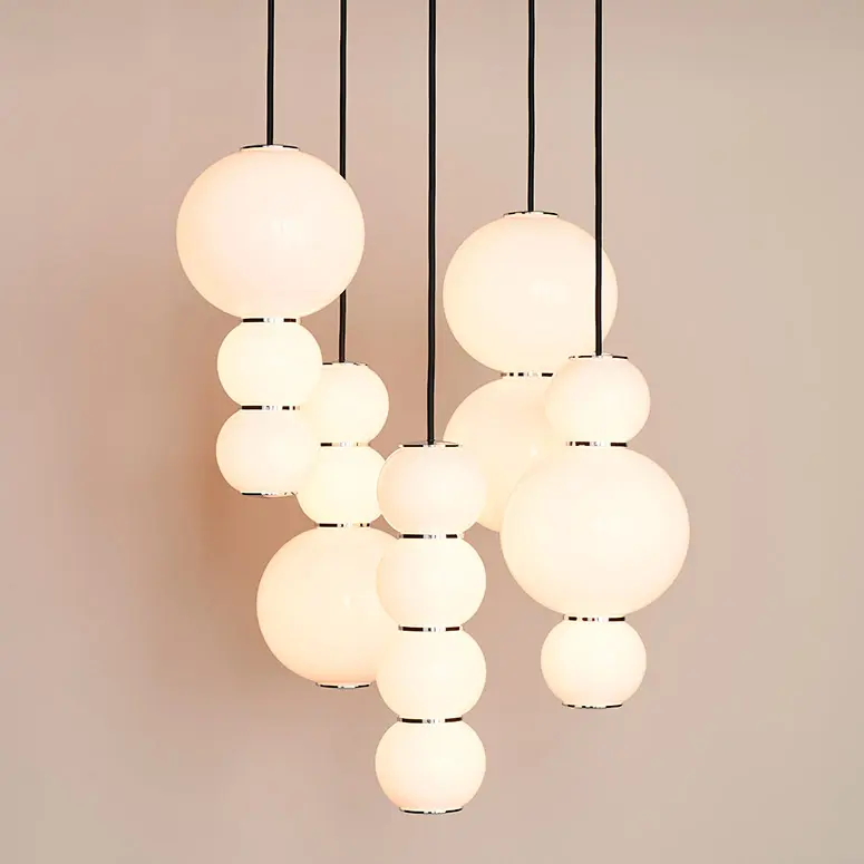 Formagenda Chandelier Pearls 5