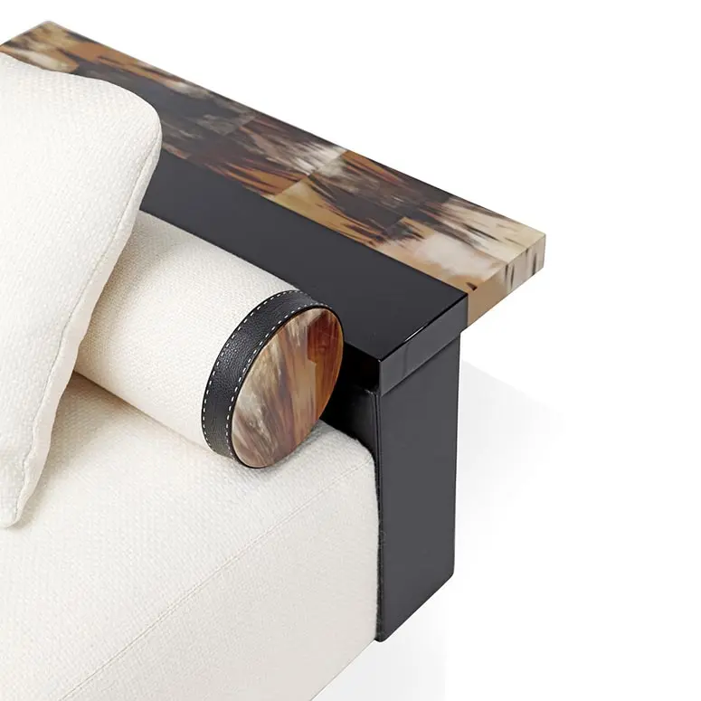 Arcahorn Egon Chaise Longue