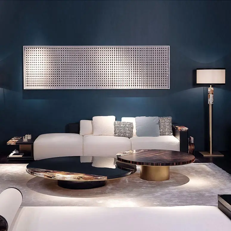 Arcahorn Egon Sofa